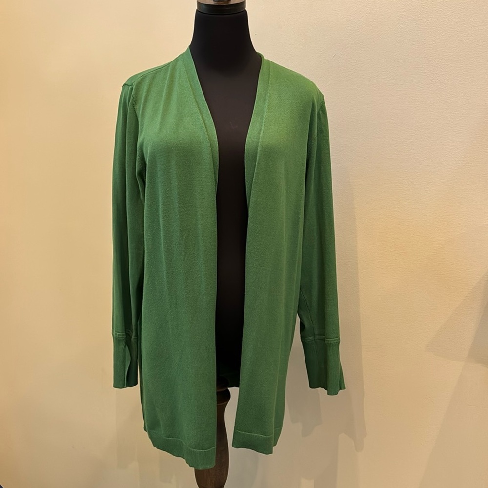 Chico’s Spun Rayon Cardigan Size L ( Chico’s Size 2) Verdant Green
